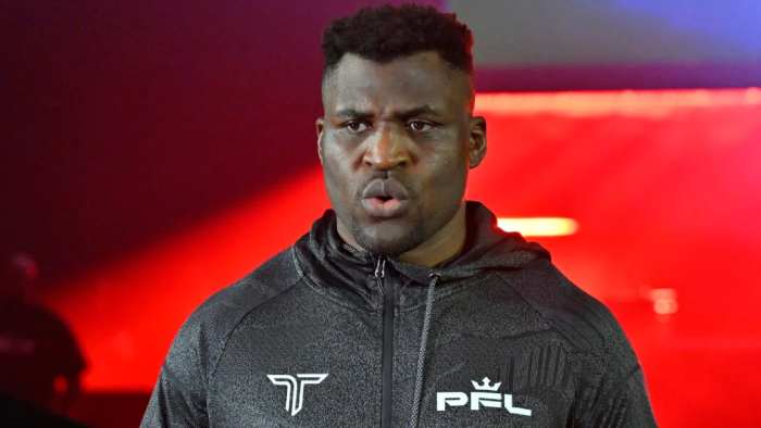 Фрэнсис Нганну открыт к предложению вернуться в UFC Фрэнсис Нганну открыт к предложению вернуться в UFC