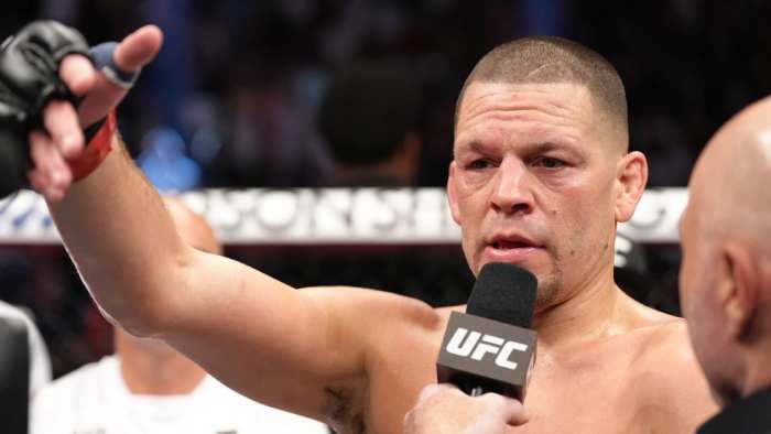 Рефери UFC отреагировал на идею боя Диаз - Холлоуэй Рефери UFC отреагировал на идею боя Диаз - Холлоуэй