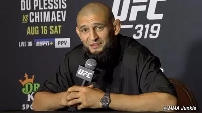 Чимаев перед UFC 319 не готов обсуждать бой за второй чемпионский титул