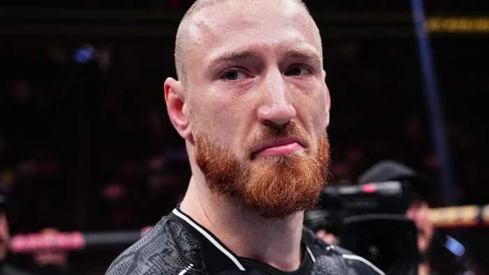 Джо Пайфер обратился к своим критикам перед боем на UFC 320