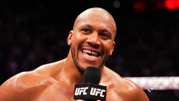 Сирил Ган перед UFC 321: «После поражения от Джонса многое изменилось» Сирил Ган перед UFC 321: «После поражения от Джонса многое изменилось»