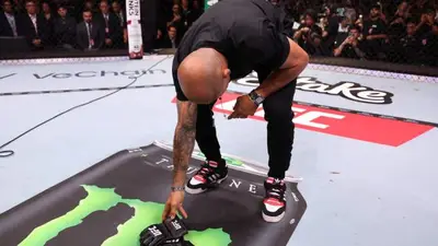 Кормье отреагировал на повторный уход Альдо: «С меня хватит»