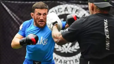 Мераб Двалишвили рассказал, чего ждет от боя против Кори Сэндхагена