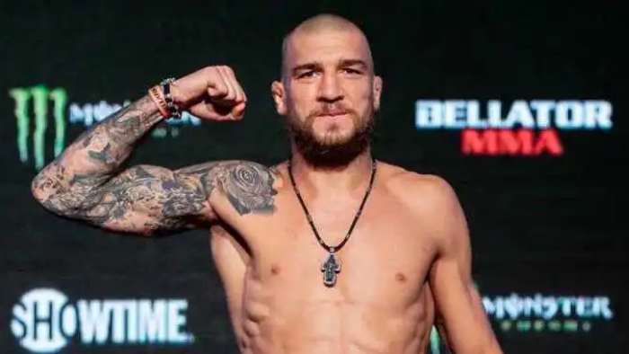 Ярослав Амосов узнал имя первого соперника в UFC