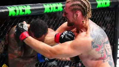 Александр Волков раскритиковал стиль боя Жаилтона Алмейды после UFC 321