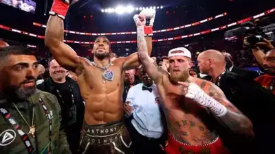 Даниэль Кормье отреагировал на результат боя Пола против Джошуа