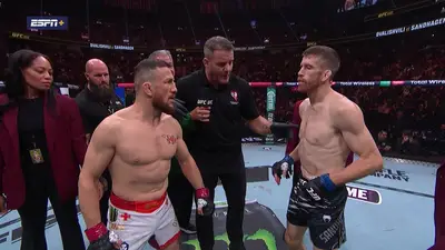 Видео боя: Мераб Двалишвили - Кори Сэндхаген