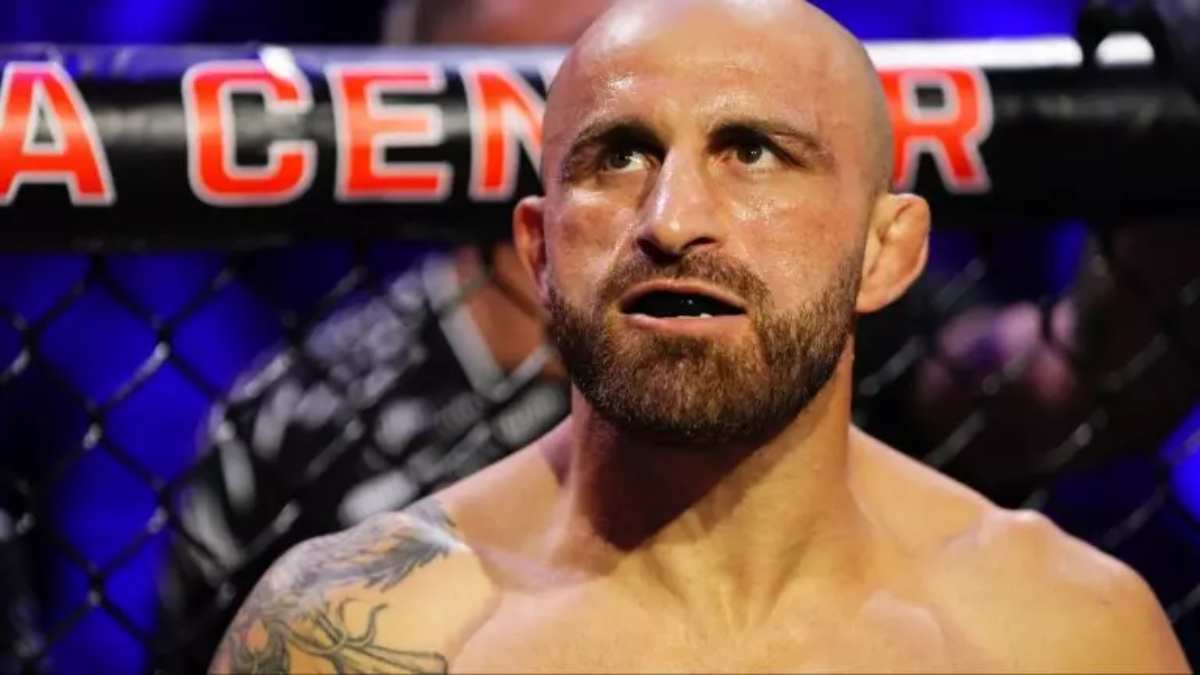 Волкановски резко ответил на слухи о своем уходе после UFC 325