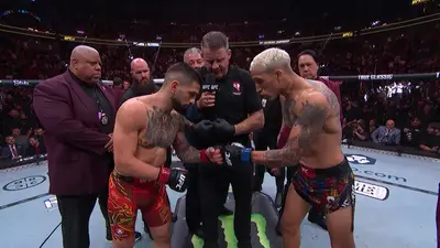 Видео боя: Илия Топурия - Чарльз Оливейра