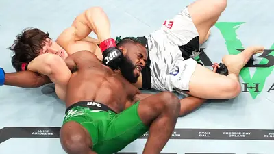 Видео боя: Мовсар Евлоев - Алджамейн Стерлинг (UFC 310)