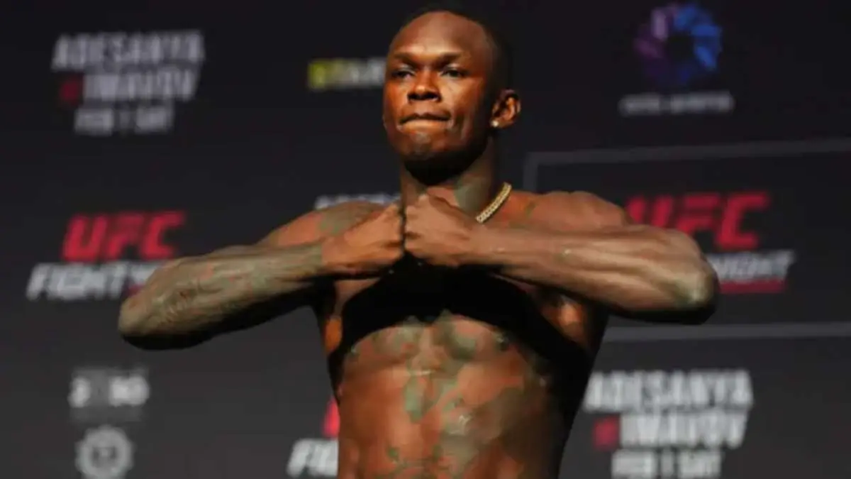 Результаты взвешивания UFC Fight Night 271: Адесанья - Пайфер