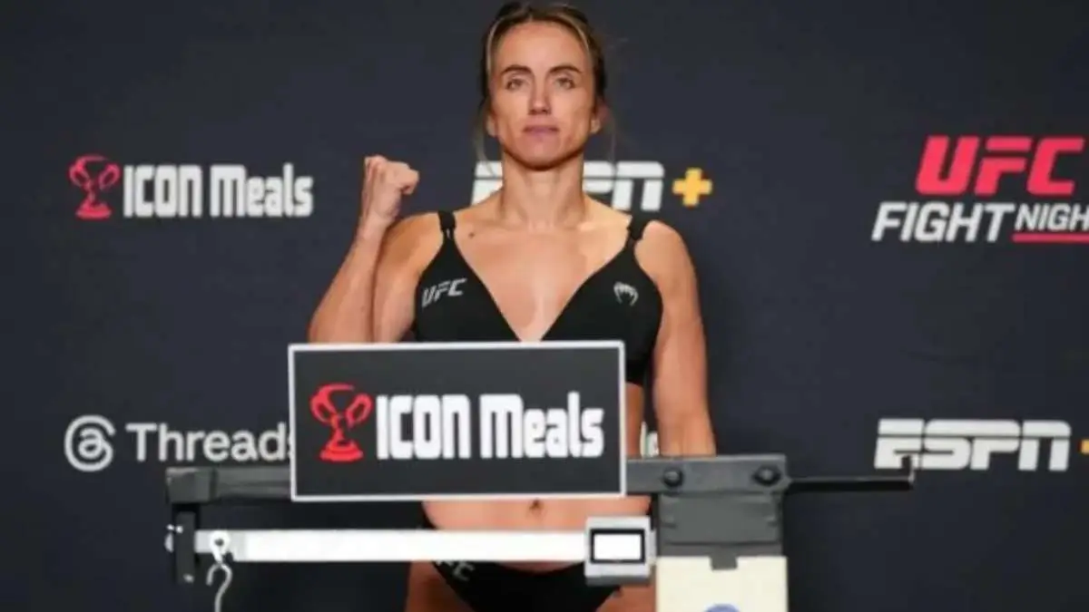 Барбер оставила первые комментарии после страшного нокаута: Это неприятно пересматривать