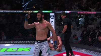 Видео боя: Хамзат Чимаев - Роберт Уиттакер