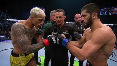 Видео боя: Ислам Махачев - Чарльз Оливейра (UFC 280)