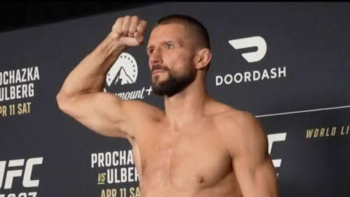 Результаты взвешивания UFC Fight Night 284: Гамрот - Салкилд