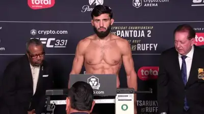 Результаты взвешивания UFC 331: Джошуа Ван - Александр Пантожа