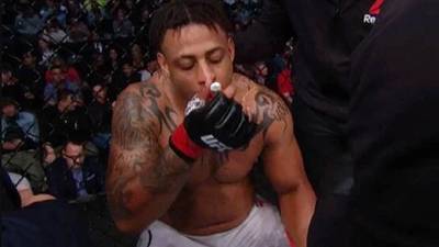 UFC отменили победу Грега Харди на UFC on ESPN 6 из-за использования ингалятора
