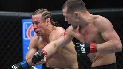 Петр Ян одержал победу на UFC 245 и вызвал Генри Сехудо на чемпионский бой