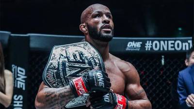 Деметриус Джонсон вызвал на бой чемпиона One Championship