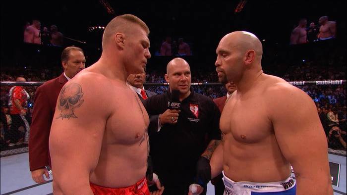 Видео боя: Брок Леснар - Шэйн Карвин (UFC 116)