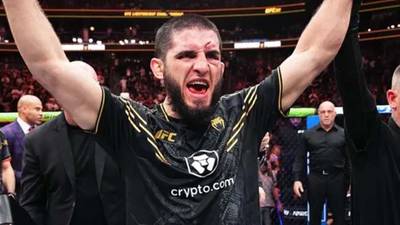 Сен-Пьер высоко оценил Ислама Махачева после UFC 302